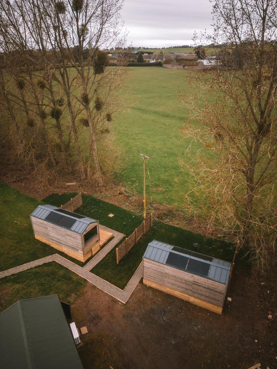 Beautiful Cabins In Herefordshire Countryside Exterior photo