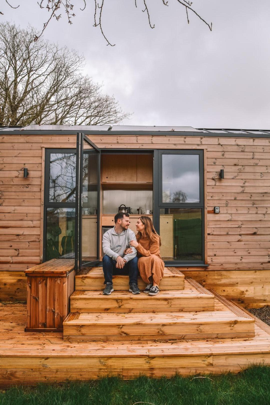 Beautiful Cabins In Herefordshire Countryside Exterior photo